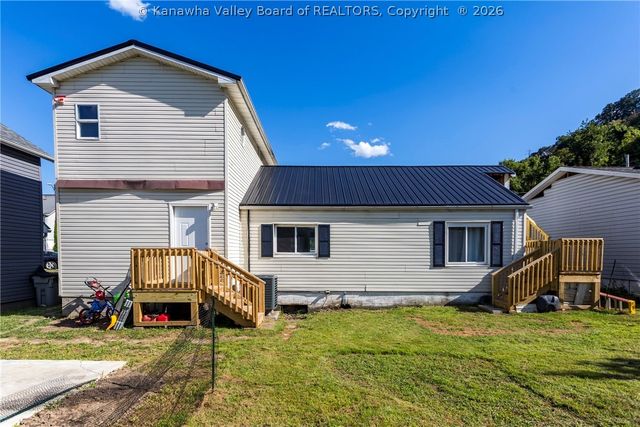 127 134TH Street, Chesapeake, WV 25315