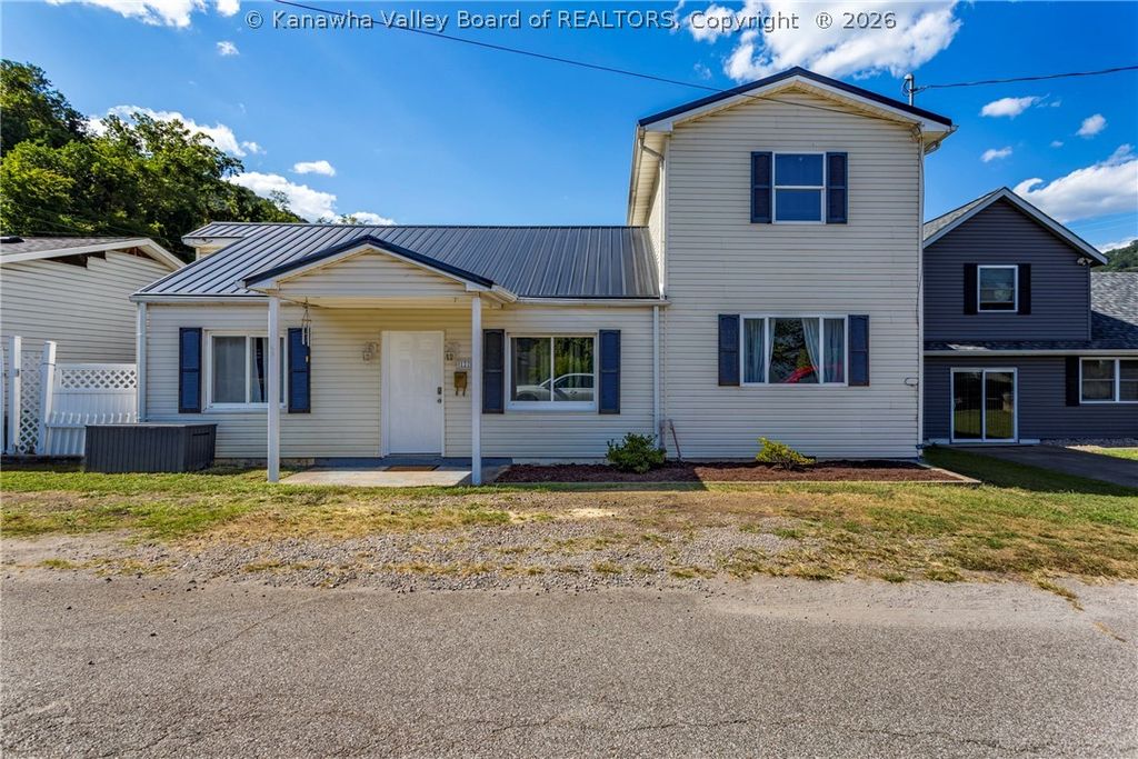 127 134TH Street, Chesapeake, WV 25315
