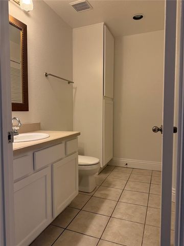 28 Via Alivio, Rancho Santa Margarita, CA 92688