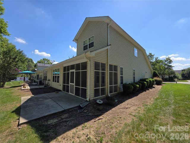 4730 Willow Glen Road, Harrisburg, NC 28075