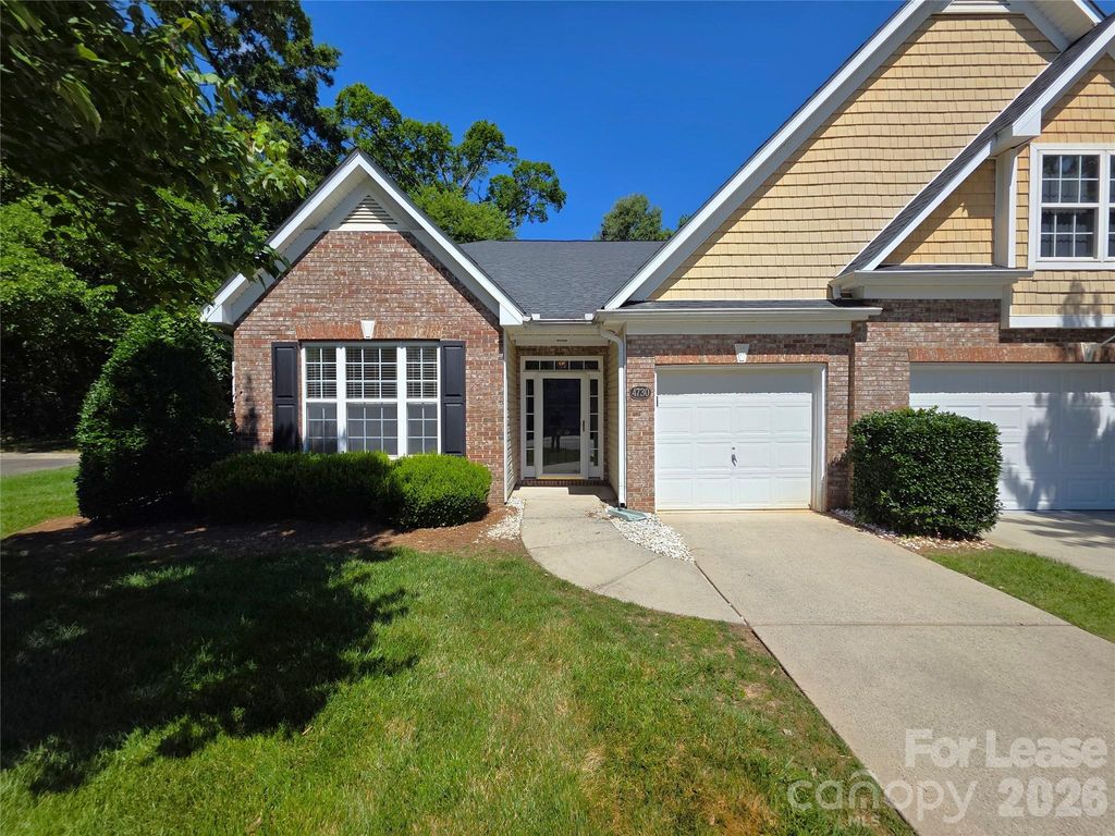 4730 Willow Glen Road, Harrisburg, NC 28075