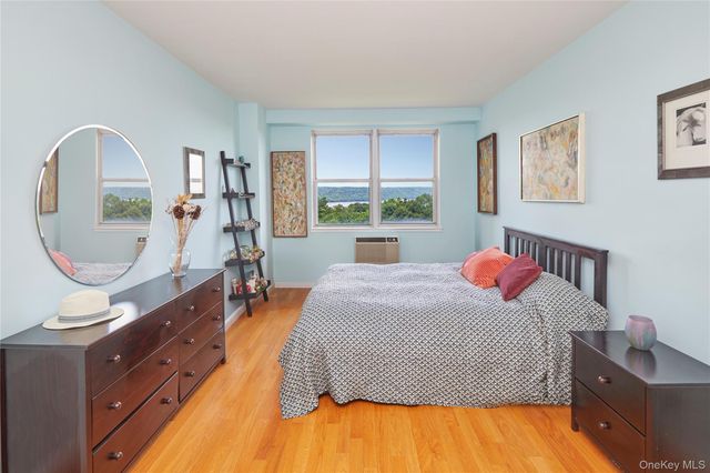 5900 Arlington Avenue 4B, Bronx, NY 10471