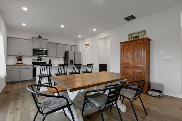 105 Natalie Lane, Granville, OH 43023