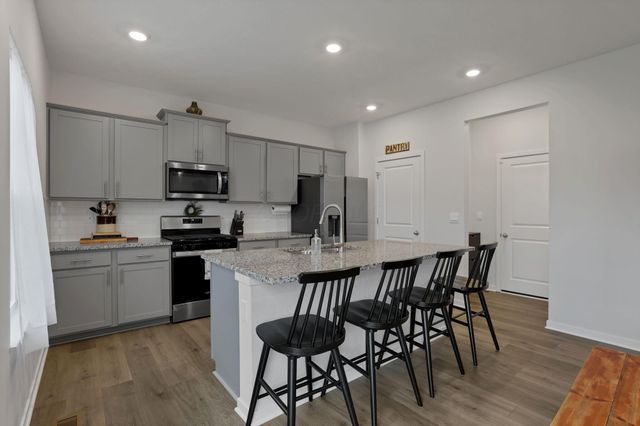 105 Natalie Lane, Granville, OH 43023