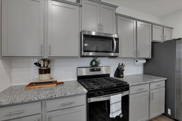 105 Natalie Lane, Granville, OH 43023
