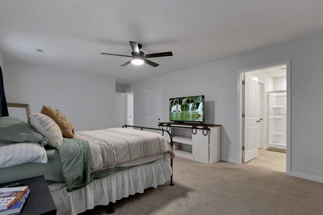 105 Natalie Lane, Granville, OH 43023