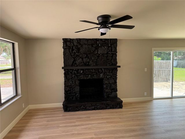 107 N GALENA AVENUE, Minneola, FL 34715