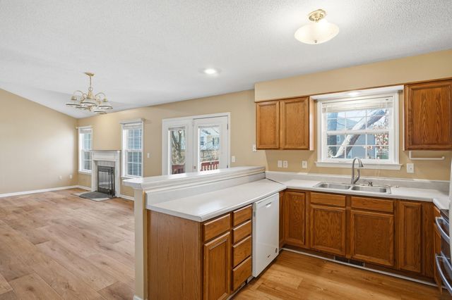 3517 HIALEAH DR, Columbia, MO 65201