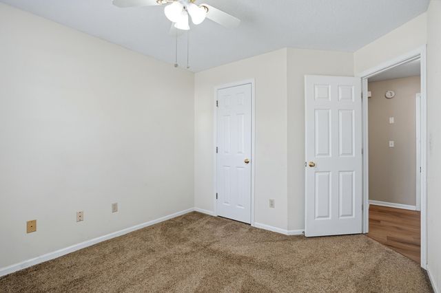 3517 HIALEAH DR, Columbia, MO 65201