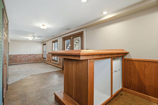 3517 HIALEAH DR, Columbia, MO 65201