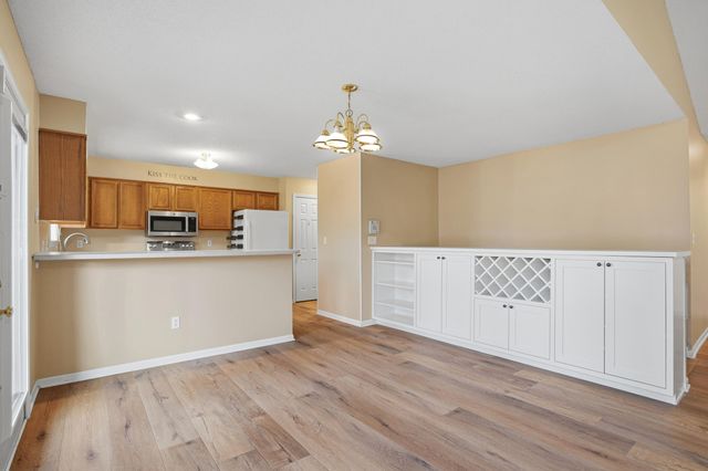 3517 HIALEAH DR, Columbia, MO 65201