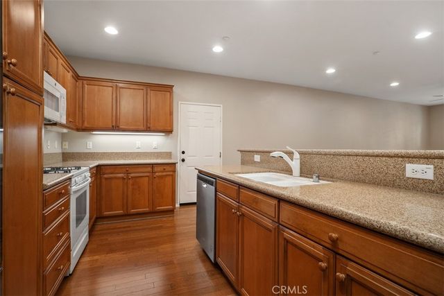 75 Reunion, Irvine, CA 92603