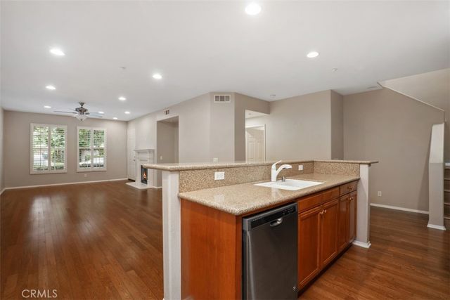 75 Reunion, Irvine, CA 92603