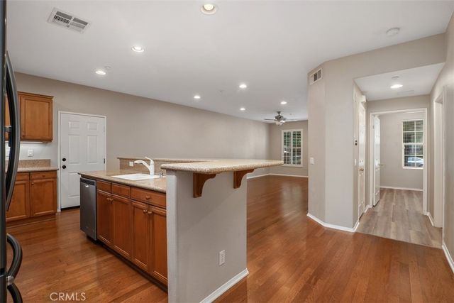 75 Reunion, Irvine, CA 92603