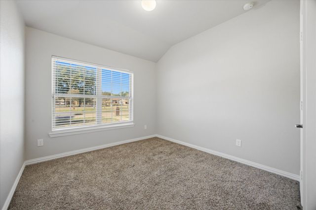 408 Northgate Drive, Terrell, TX 75160