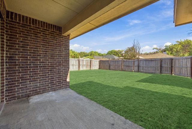 408 Northgate Drive, Terrell, TX 75160