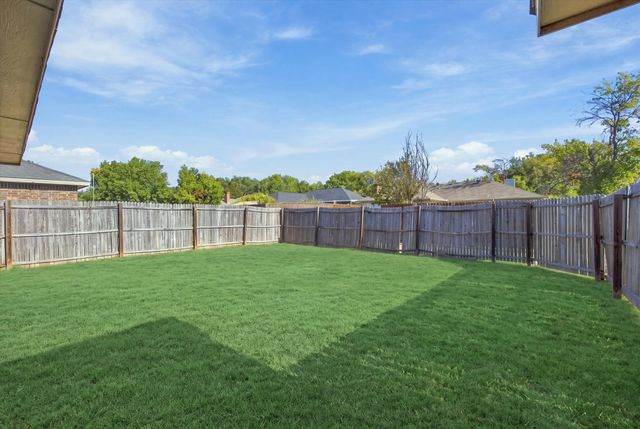 408 Northgate Drive, Terrell, TX 75160