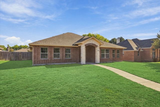 408 Northgate Drive, Terrell, TX 75160