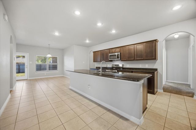 408 Northgate Drive, Terrell, TX 75160