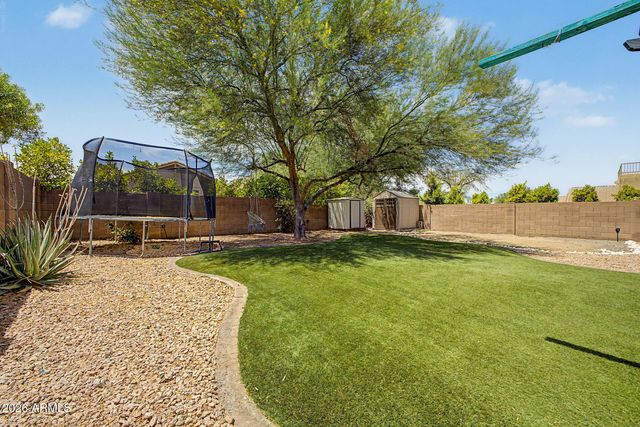 8959 E HILLVIEW Street, Mesa, AZ 85207