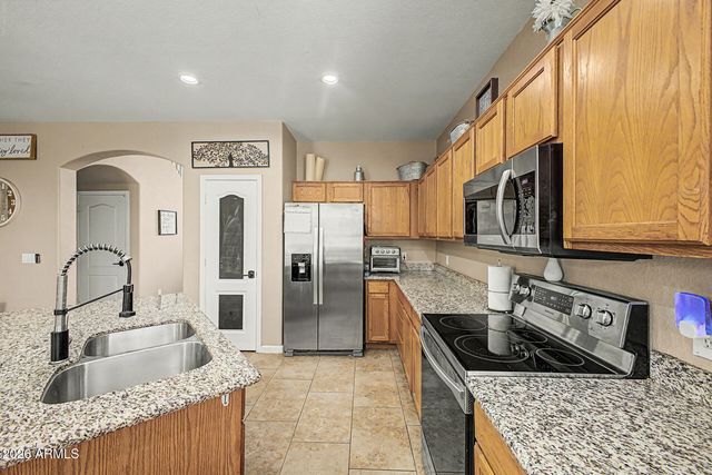 8959 E HILLVIEW Street, Mesa, AZ 85207