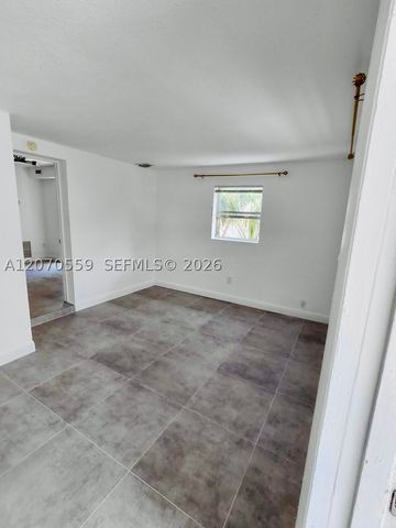 308 NW 2nd Ave S, Deerfield Beach, FL 33441
