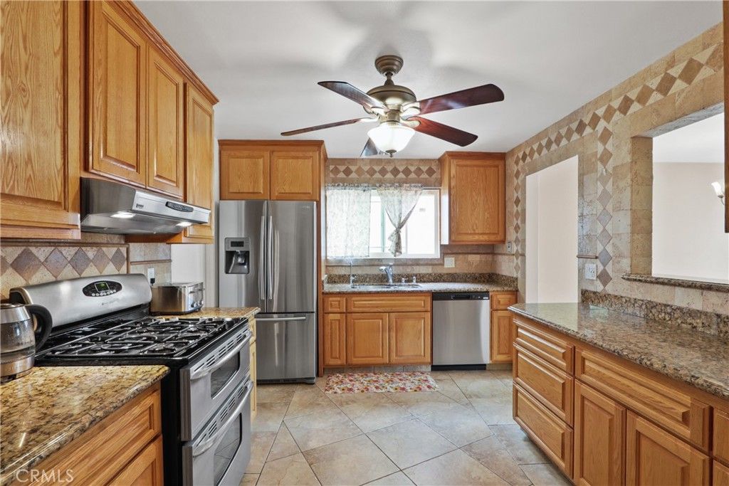 Image 10 of property listing at 10712 Pamela Street, Cypress, CA 90630
