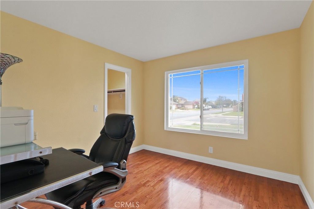 Image 14 of property listing at 10712 Pamela Street, Cypress, CA 90630
