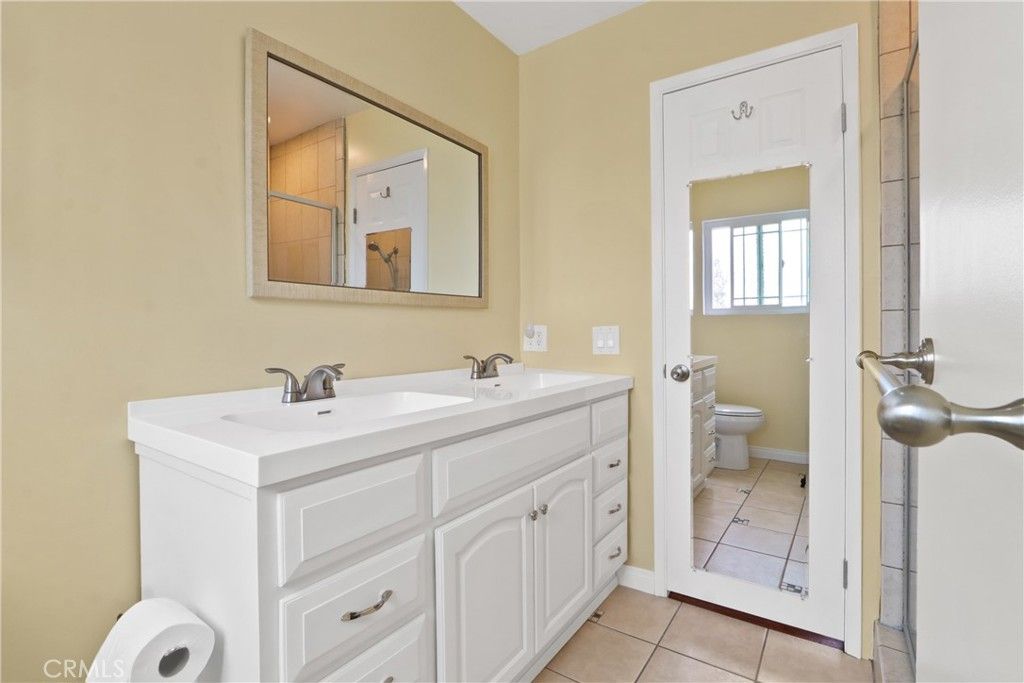 Image 21 of property listing at 10712 Pamela Street, Cypress, CA 90630