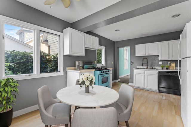 1253 Reaney Avenue, Saint Paul, MN 55106