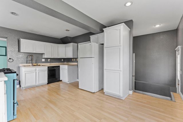 1253 Reaney Avenue, Saint Paul, MN 55106