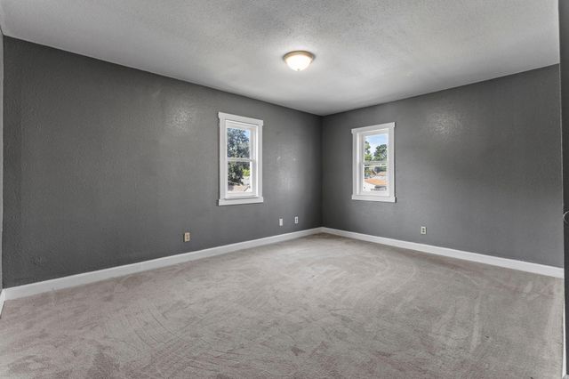 1253 Reaney Avenue, Saint Paul, MN 55106