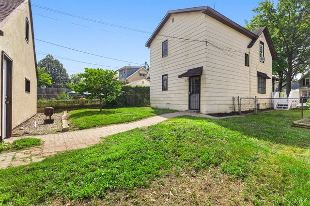1253 Reaney Avenue, Saint Paul, MN 55106