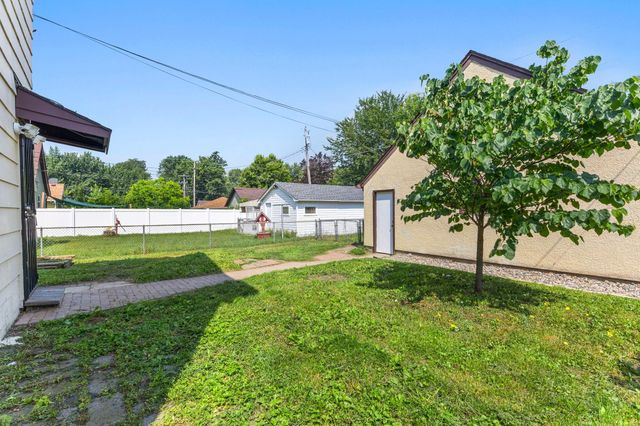 1253 Reaney Avenue, Saint Paul, MN 55106
