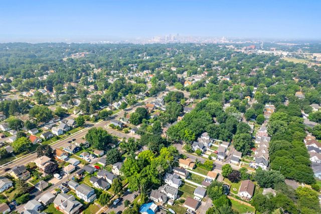 1253 Reaney Avenue, Saint Paul, MN 55106