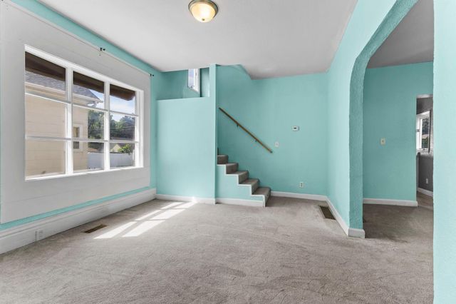 1253 Reaney Avenue, Saint Paul, MN 55106