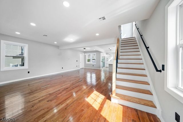 1123 Thompson Ave, Roselle Boro, NJ 07203
