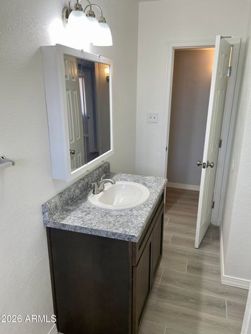 7519 N 59TH Lane, Glendale, AZ 85301