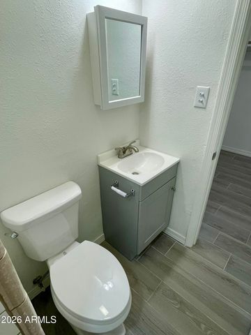 7519 N 59TH Lane, Glendale, AZ 85301