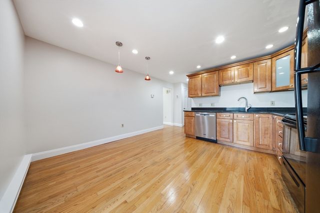 10 Erick Rd 32, Mansfield, MA 02048