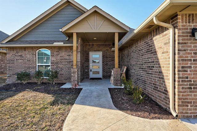 2820 Summit Crossing Parkway, Norman, OK 73071