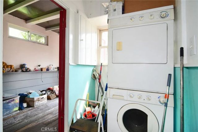 3036 Surry Street, Los Angeles, CA 90027