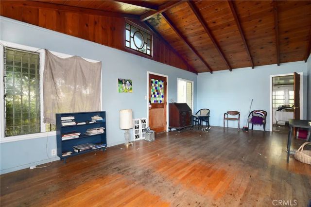 3036 Surry Street, Los Angeles, CA 90027