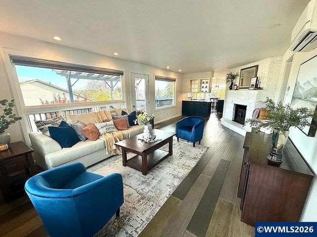 810 Taybin Rd NW, Salem, OR 97304