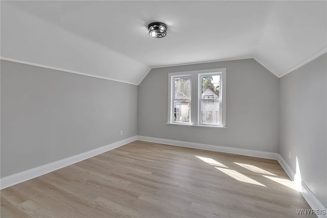 28 Pooley Place, Buffalo, NY 14213