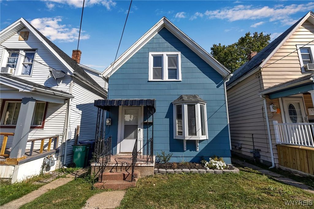 28 Pooley Place, Buffalo, NY 14213