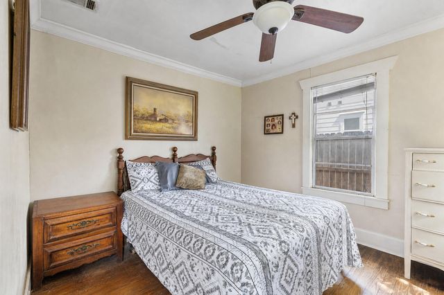 908 Northwood Street, Houston, TX 77009