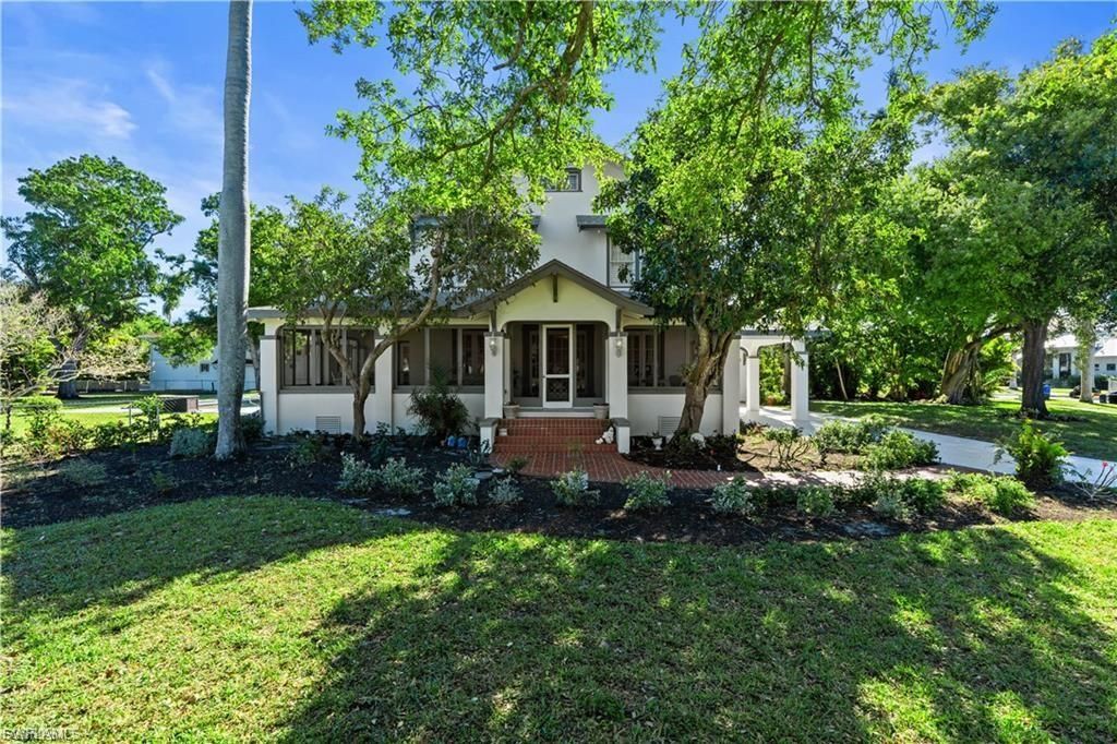 3235 Avocado DR, FORT MYERS, FL 33901 — photo 2