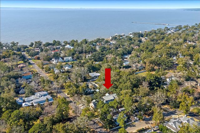 119 Orange Avenue, Fairhope, AL 36532