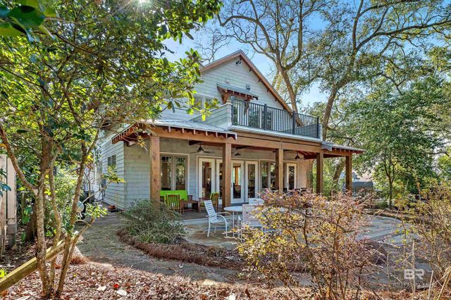 119 Orange Avenue, Fairhope, AL 36532